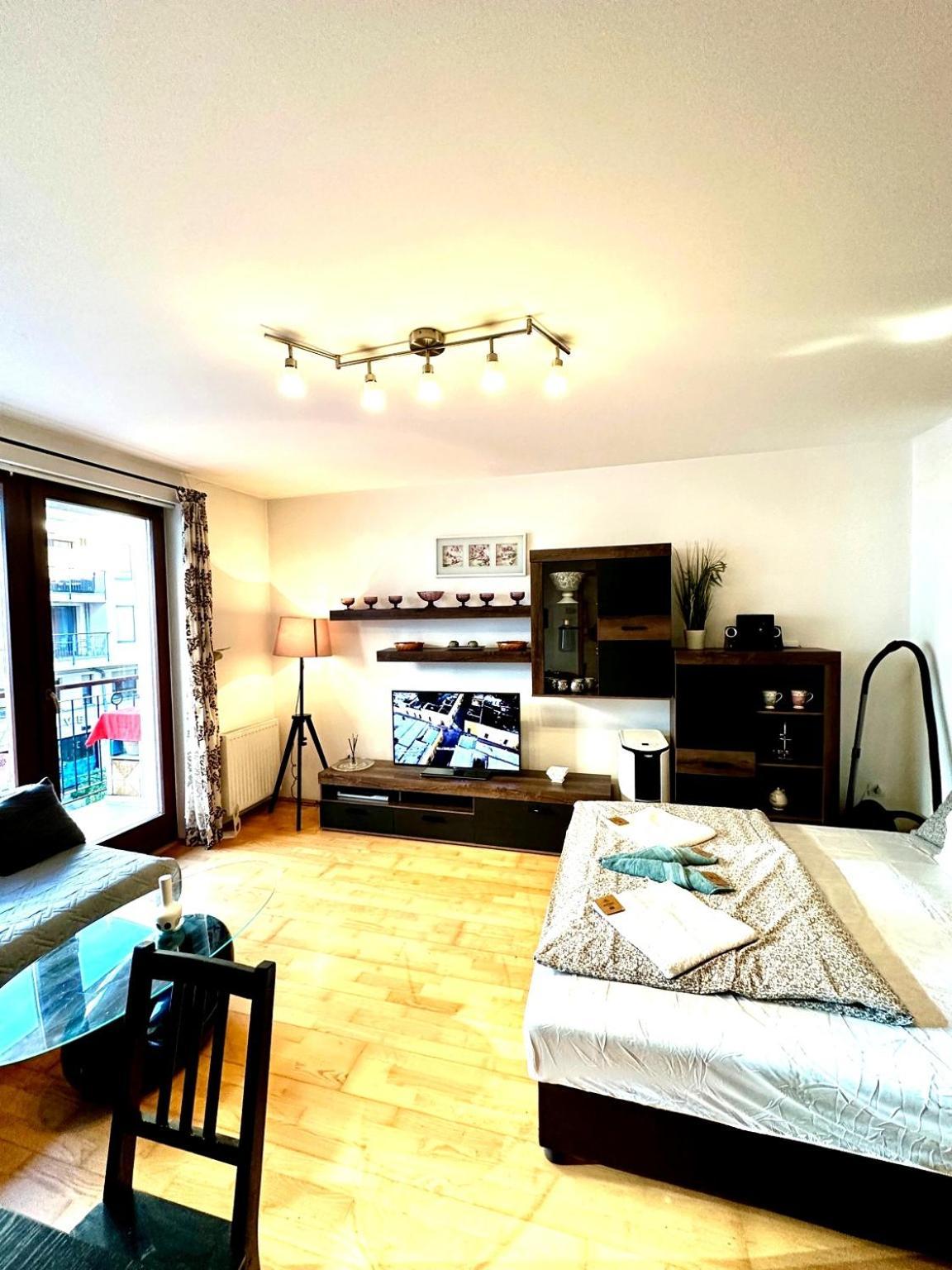 City Center Apartment With Balcony Budapest Exterior photo